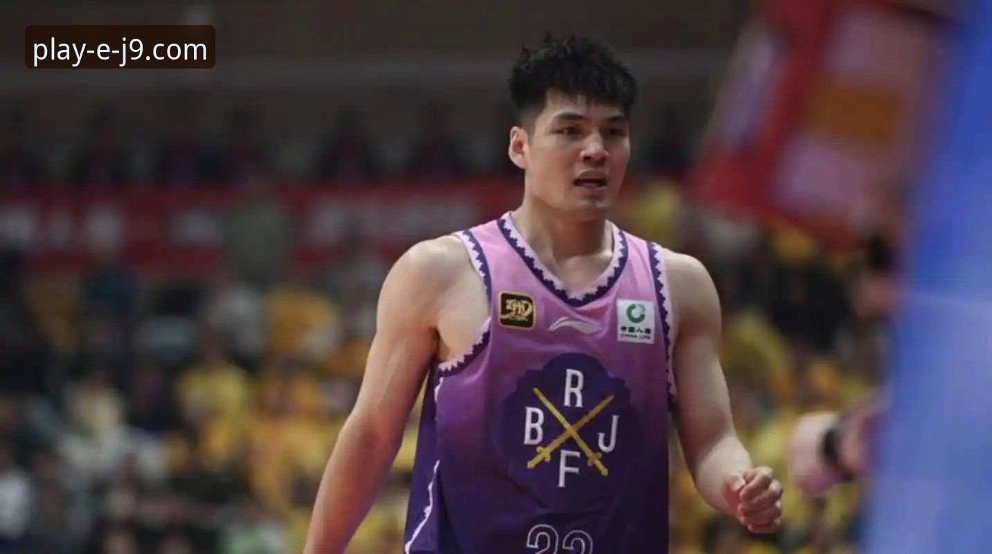 CBA状元回避条款争议事件深度评测——从陈国豪两度无缘战旧主看职业体育的创新困局